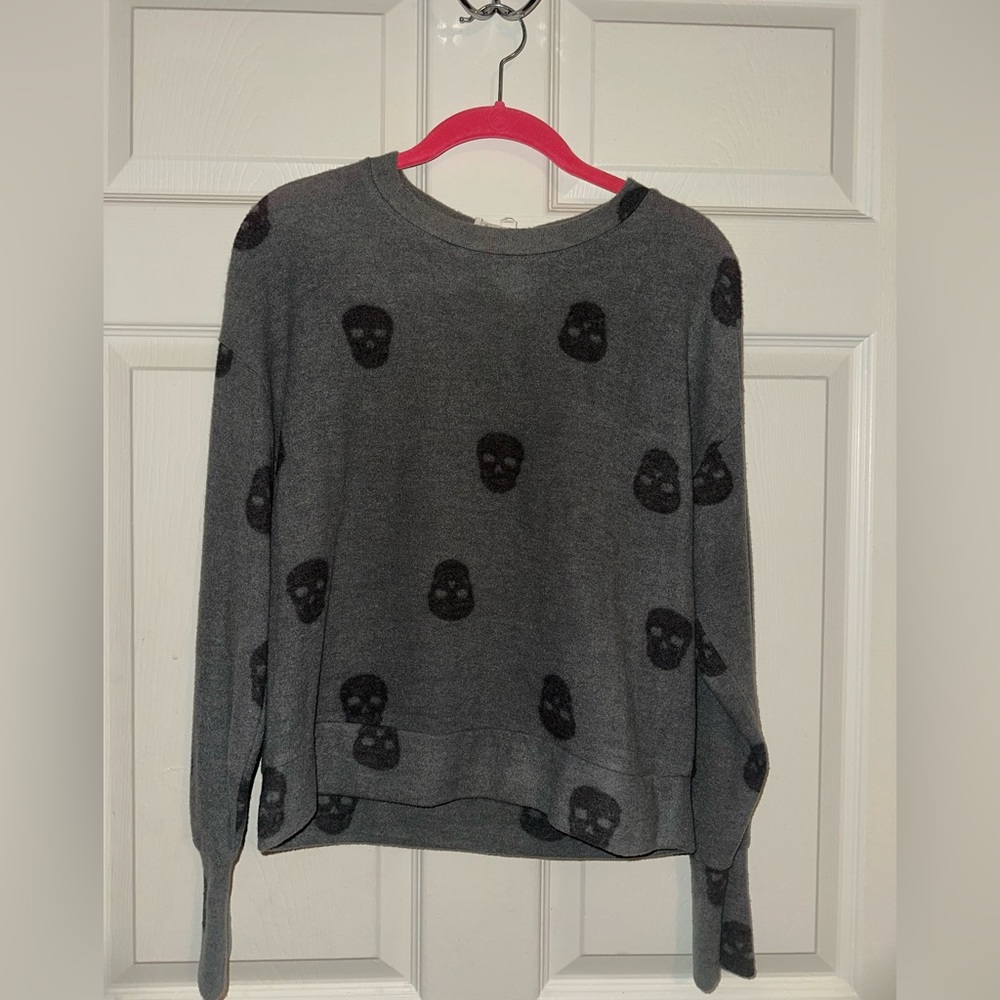 Gray Sweater with Black Skull Pattern